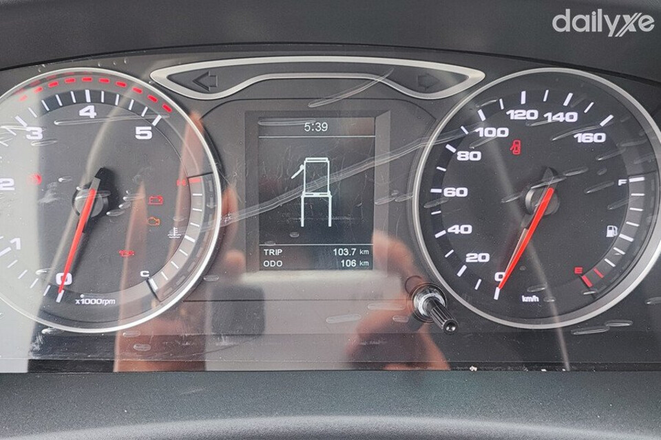 Màn hình kỹ thuật số hiển thị sắc nét