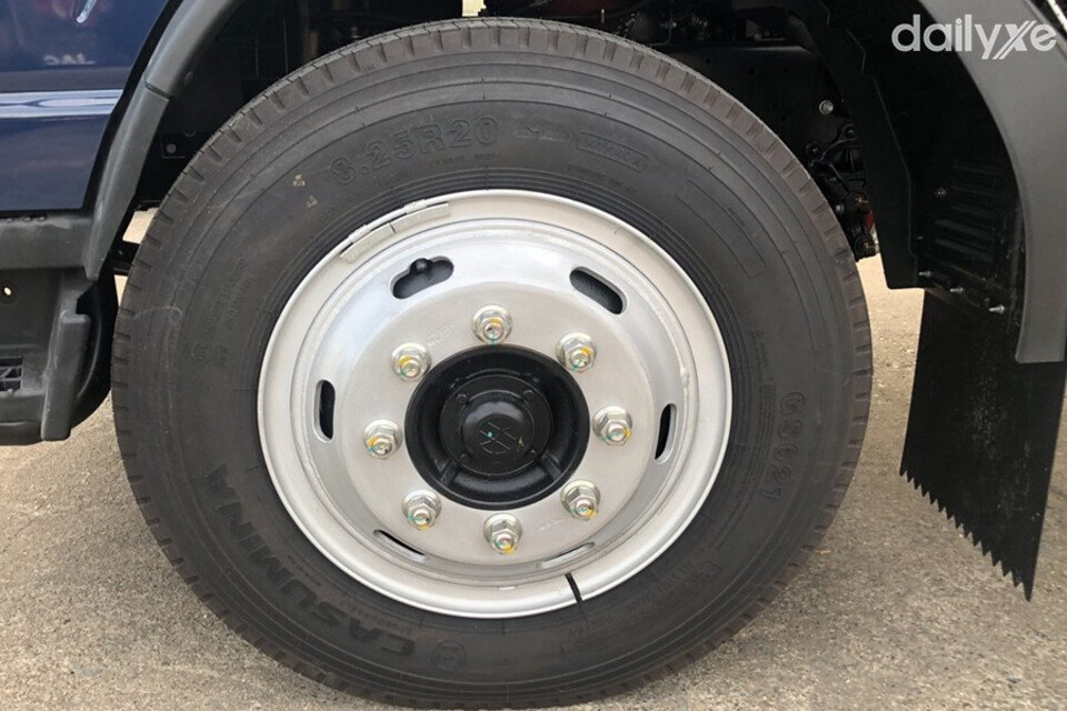 Lốp xe có tuổi thọ cao cùng khả năng bám đường tốt