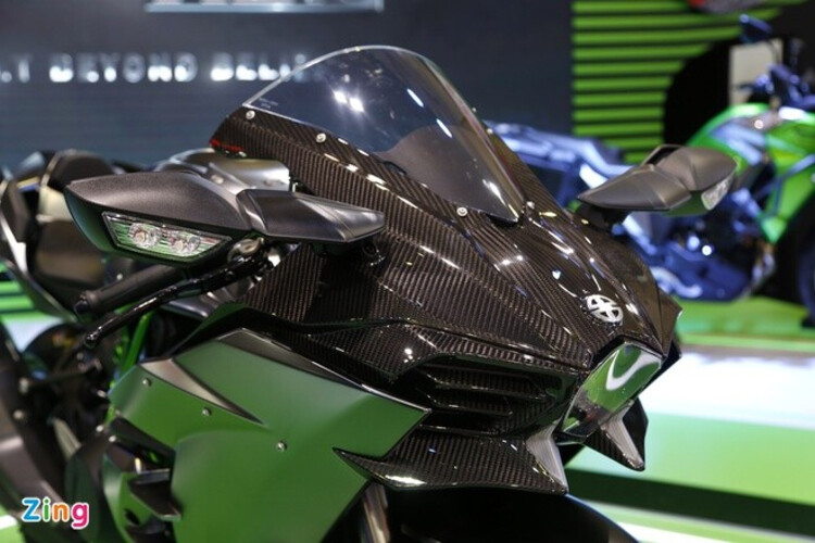 Kawasaki Ninja-H2-Carbon-2020-sap-ve-en-sieu-moto-gia-tren-1-1-ty
