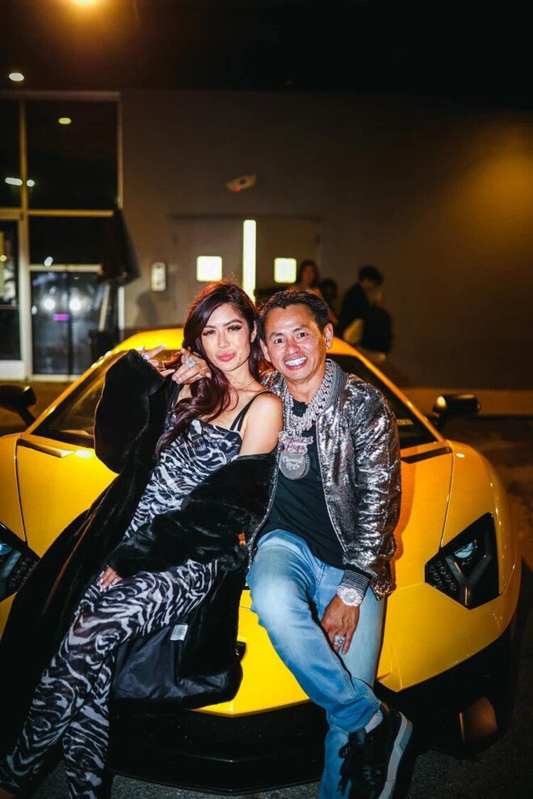 Ai giàu hơn Johnny?nhà thông thái thấy 