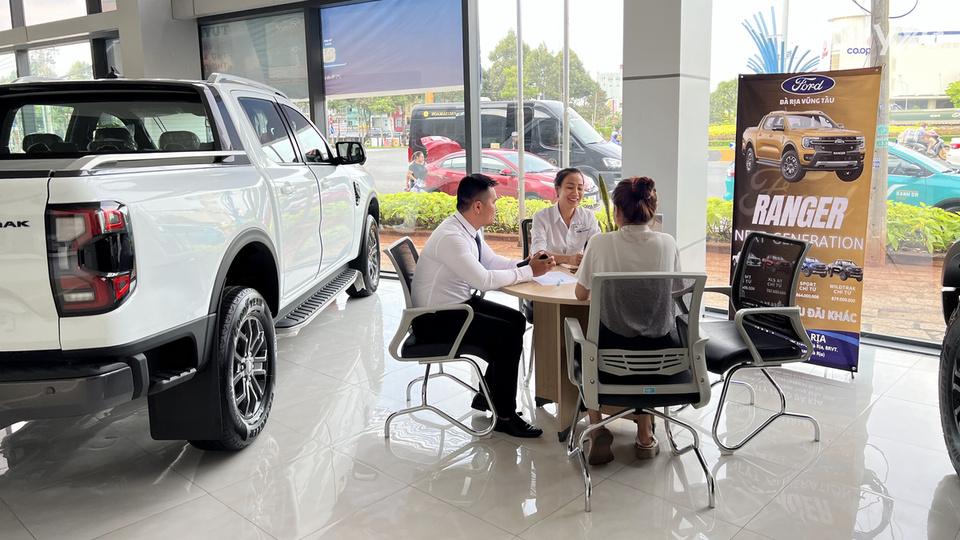 Showroom Ford Bà Rịa