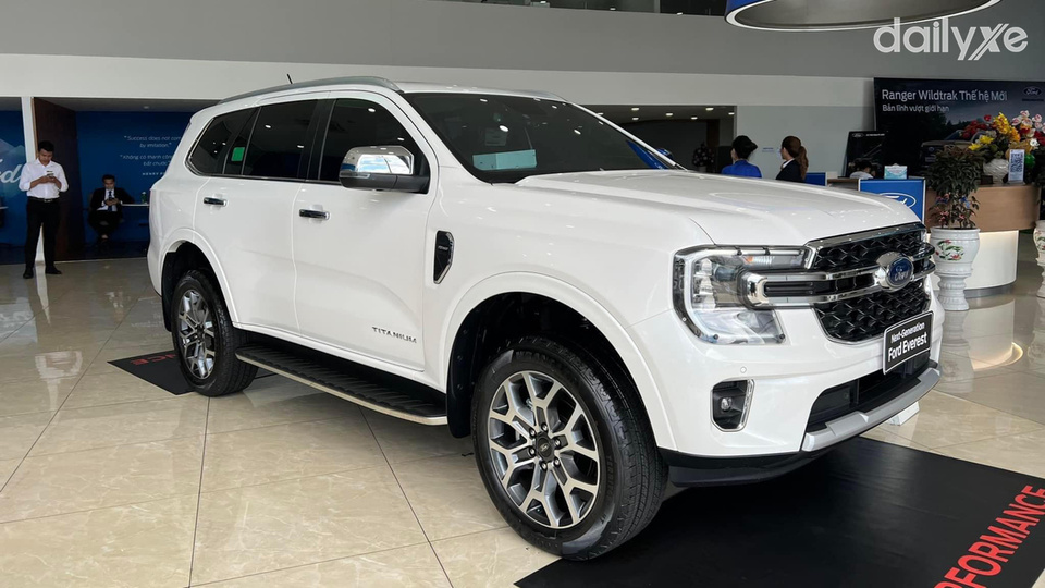 Showroom Ford Đồng Nai