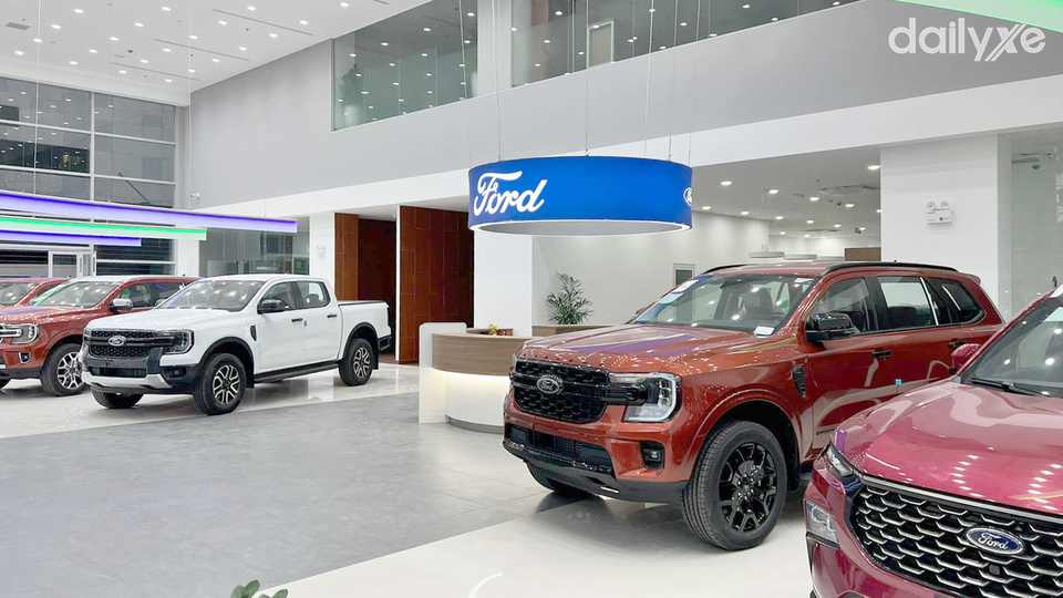 Showroom Ford Tân Thuận