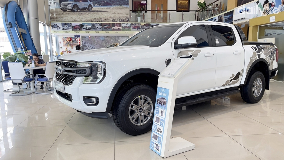 Phòng trưng bày của showroom Ford Thanh Xuân