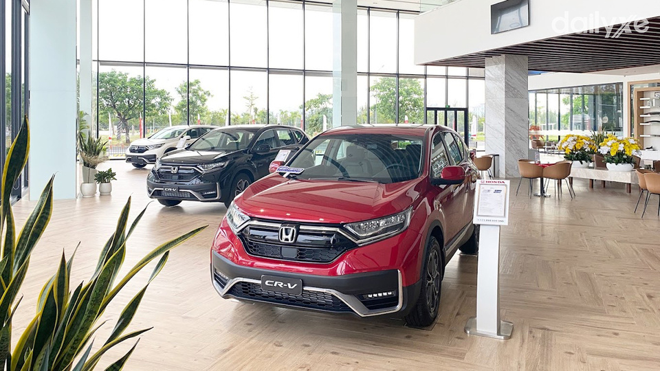 Phòng trưng bày của đại lý Honda Ô tô Cẩm Lệ