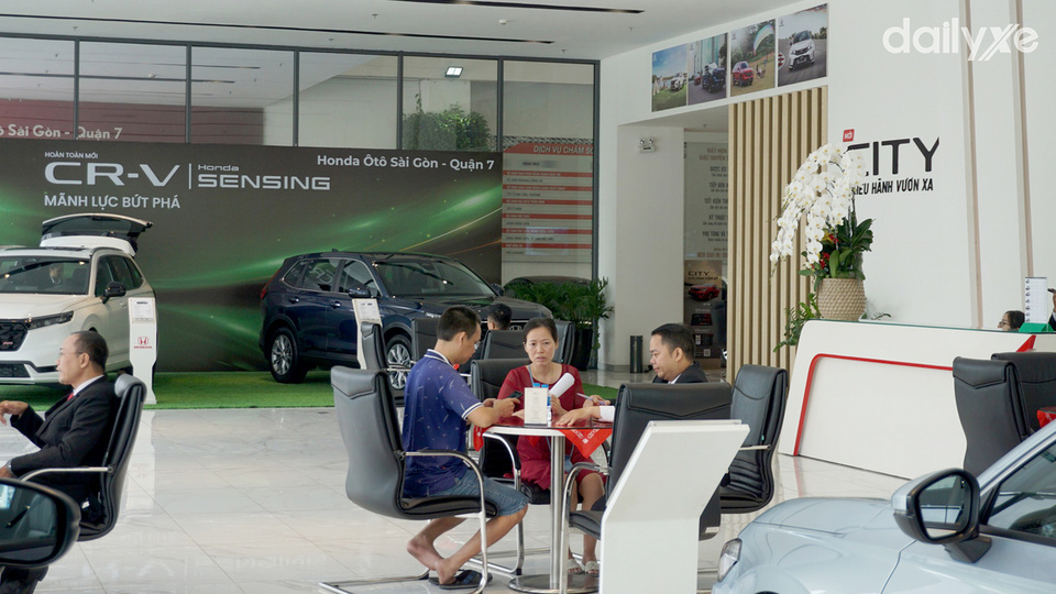 Showroom Honda Ôtô Quận 7