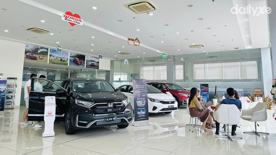 Phòng trưng bày xe của Honda Ôtô Vĩnh Phúc