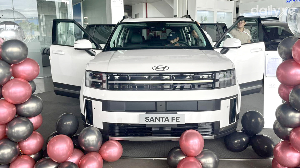 Phòng trưng bày xe tại showroom Hyundai Bến Tre