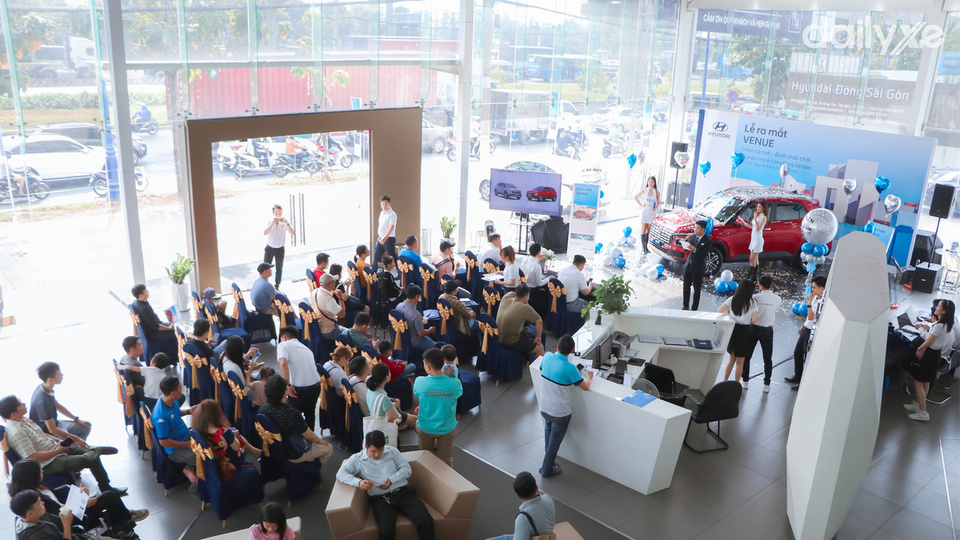 Phòng trưng bày của đại lý Hyundai Đông Sài Gòn