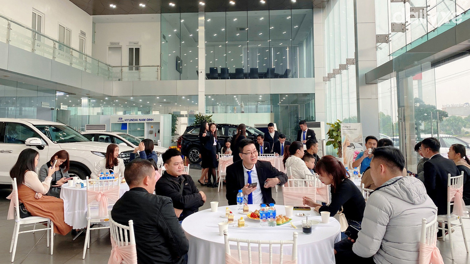 Showroom Hyundai Nam Định