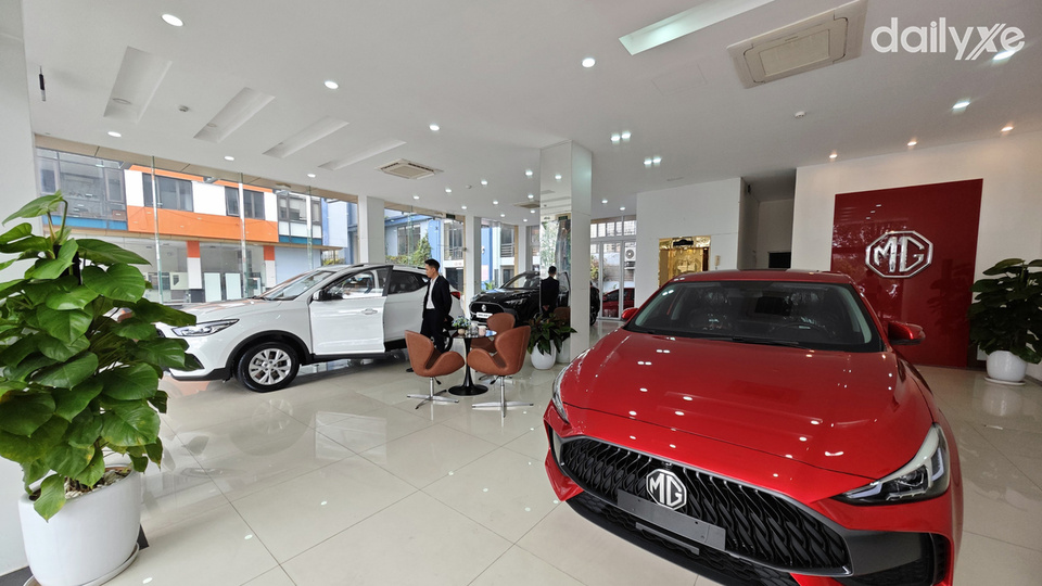 Phòng trưng bày xe của showroom MG Bắc Ninh