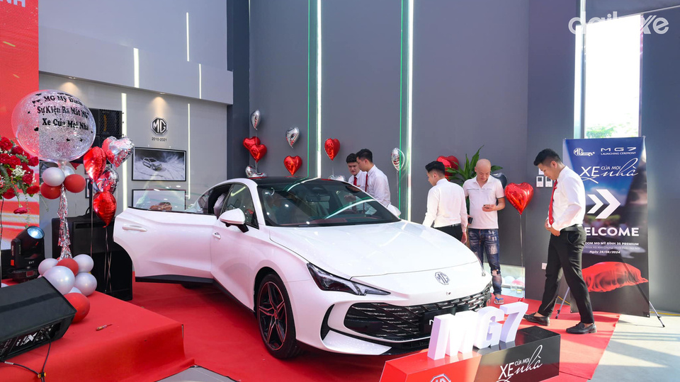 Showroom MG Mỹ Đình