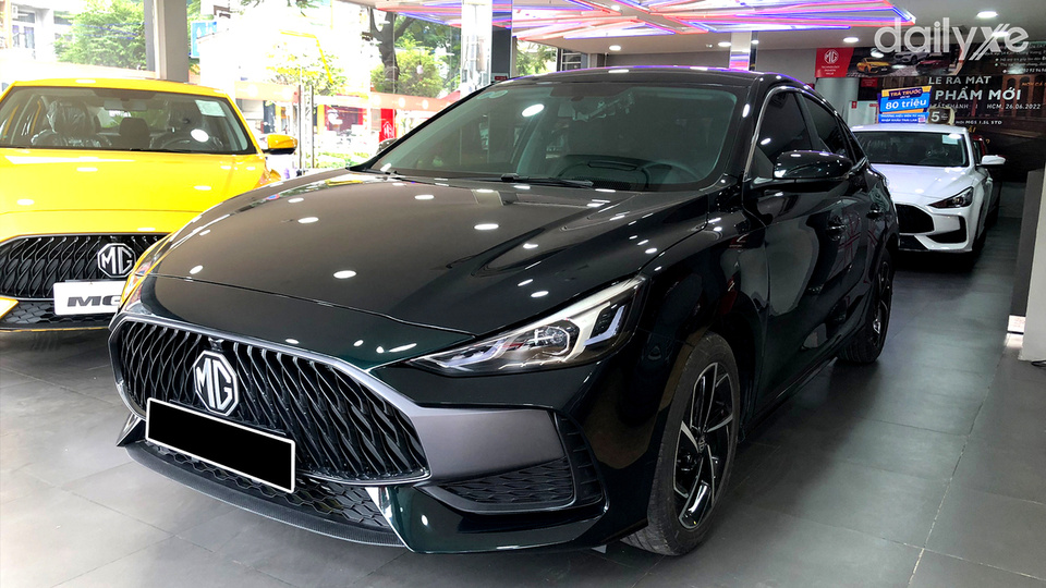 Phòng trưng bày xe của showroom MG Nguyễn Tất Thành