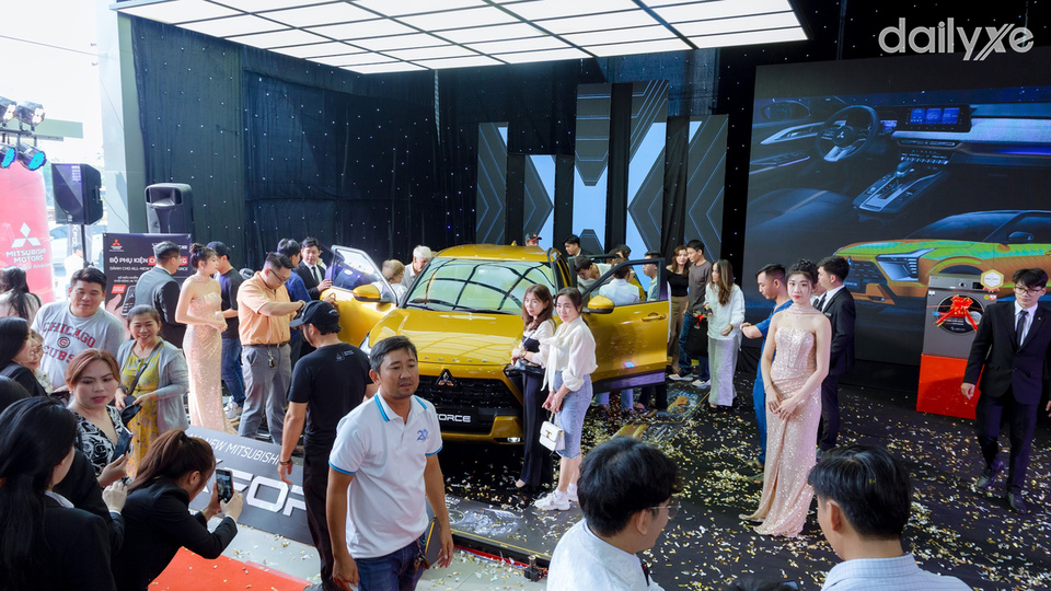 Showroom Mitsubishi Bình Thuận