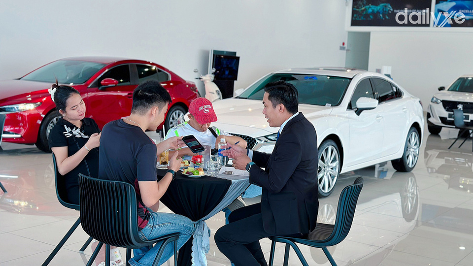 Showroom Peugeot Bến Tre
