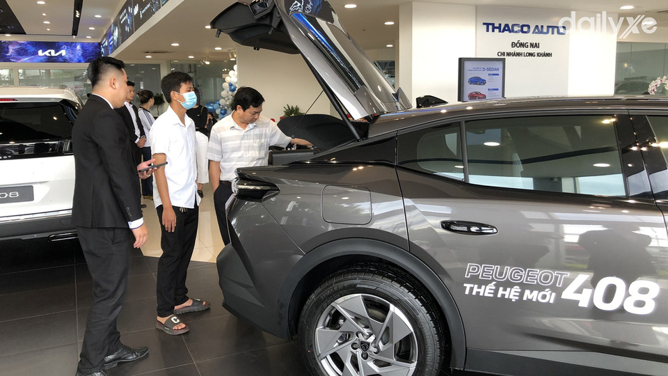 Khu vực trưng bày hiện đại