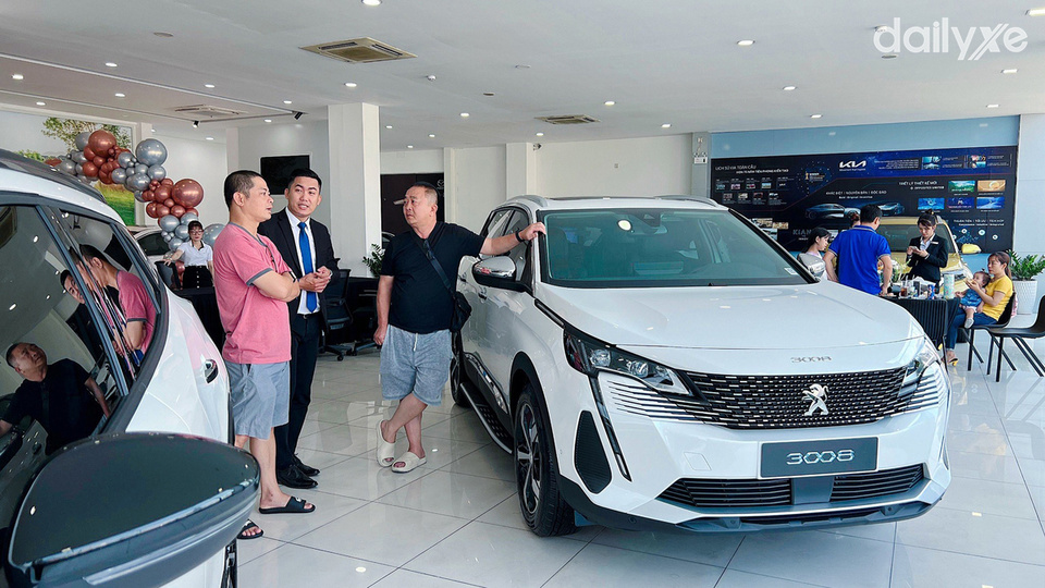 Showroom Peugeot Tiền Giang