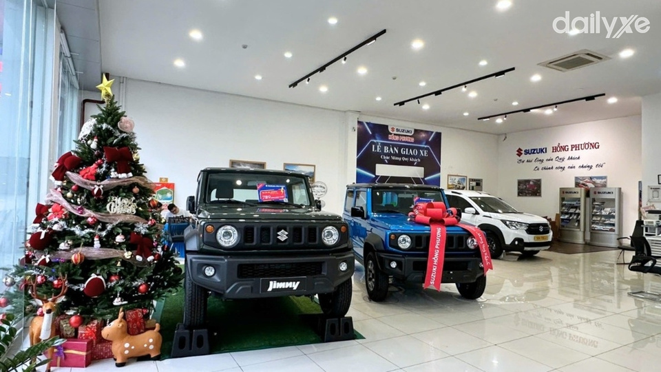 Showroom Suzuki Hồng Phương