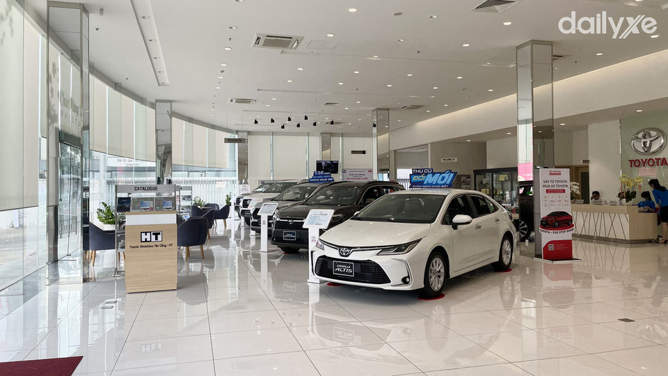 Showroom Toyota Hiroshima Tân Cảng