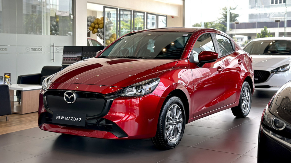 Phòng trưng bày xe tại Mazda Cần Thơ
