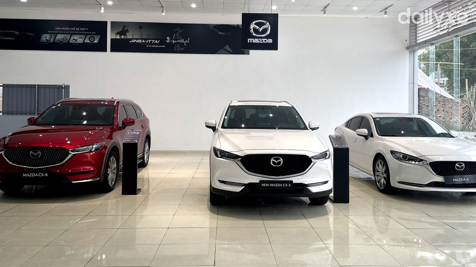 Phòng trưng bày sang trọng tại đại lý Mazda Cao Bằng