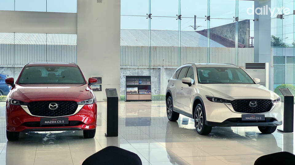 Phòng trưng bày tại đại lý Mazda Vĩnh Phúc