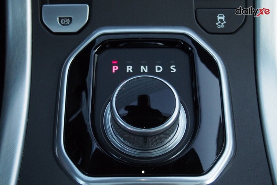 Cần số dạng nút xoay