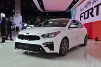 KIA Cerato 2.0L AT Premium (Máy xăng)