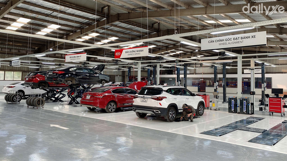 Xưởng dịch vụ đầu tư đầy đủ cơ sở vật chất, xưởng dịch vụ hiện đại