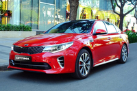 KIA Optima 2.4 AT - GT Line (Máy xăng)