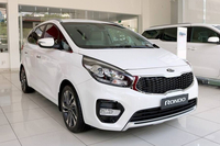 KIA Rondo 2.0 GMT 2018 (Máy xăng)