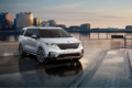 Kia Sedona 2021 có giá từ 70.900 USD tại Thái Lan