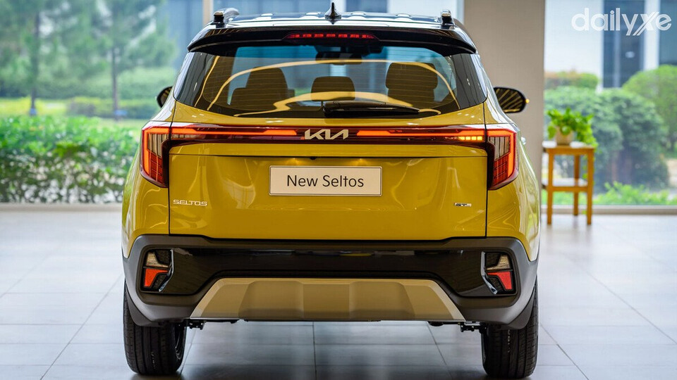 Cụm đèn hậu LED Star-map ấn tượng tạo cảm giác mở rộng theo phương ngang