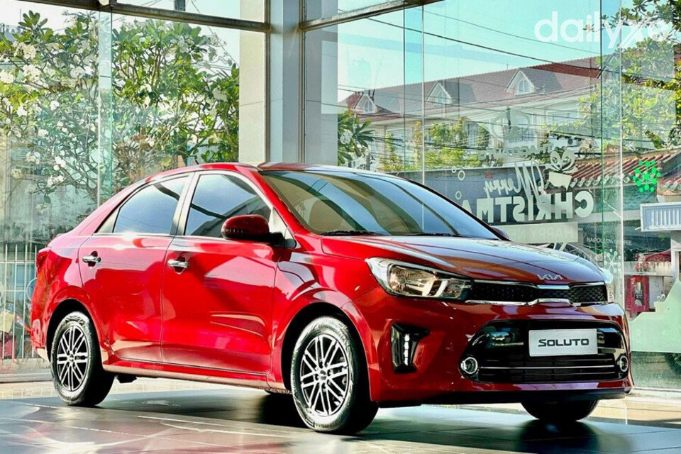 KIA Soluto là một lựa chọn tốt khi chưa biết 300-400 triệu mua xe gì