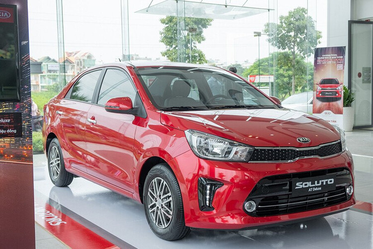 KIA Soluto KIA Soluto