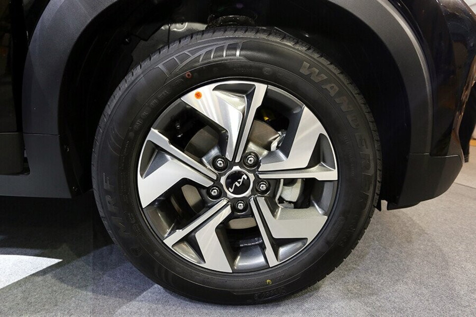 Mâm xe thiết kế thể thao