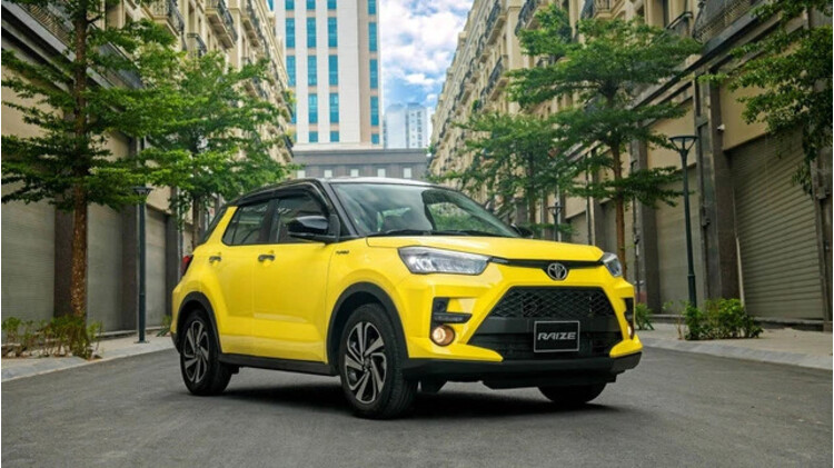 Kia Sonet, Toyota Raize nhập cuộc, phân khúc SUV đô thị ngày càng sôi động tại Việt Nam Kia sonet, Toyota Raize 'tham chiến',