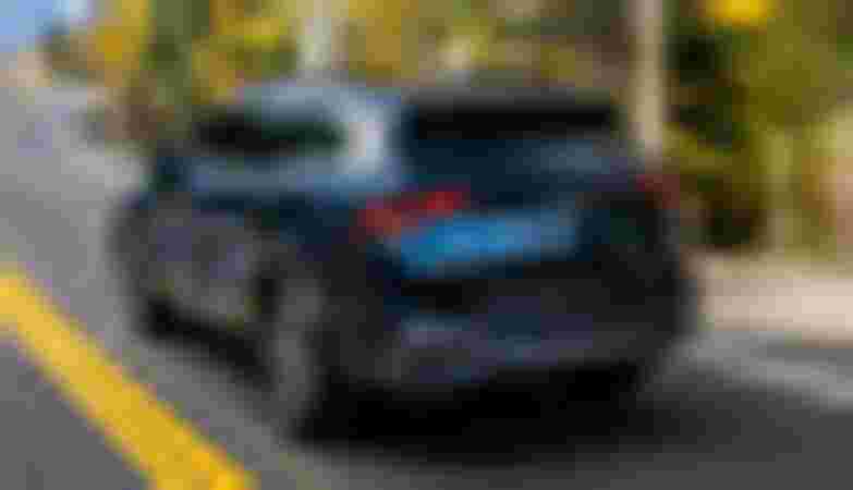 kia sportage hybrid 2023 trinh lang, pham vi di chuyen toi da hon 800 km