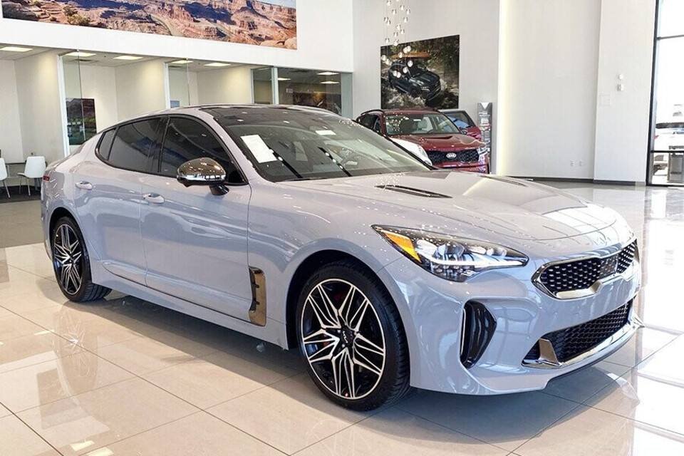 Ngoại thất thiết kế thể thao