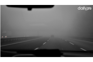 Kinh nghiệm lái xe đường sương mù an toàn tránh rủi ro cho tài xế