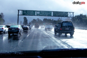 20 kinh nghiệm lái xe ô tô trời mưa lớn an toàn cho tài xế