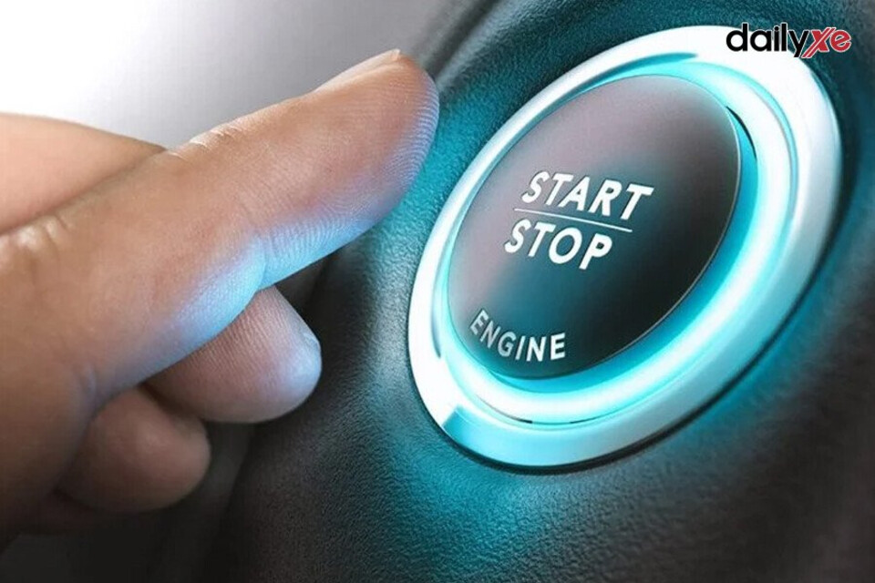 Hạn chế tắt máy ngay khi dừng xe