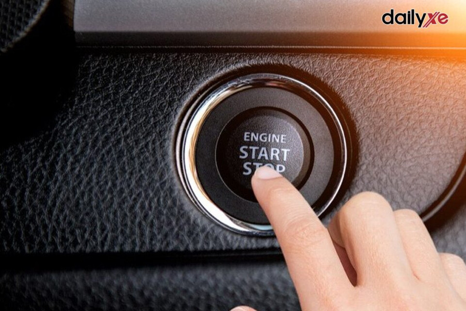 Sử dụng tính năng Start/Stop trang bị xe thuận lợi hơn trong quá trình dừng đèn đỏ