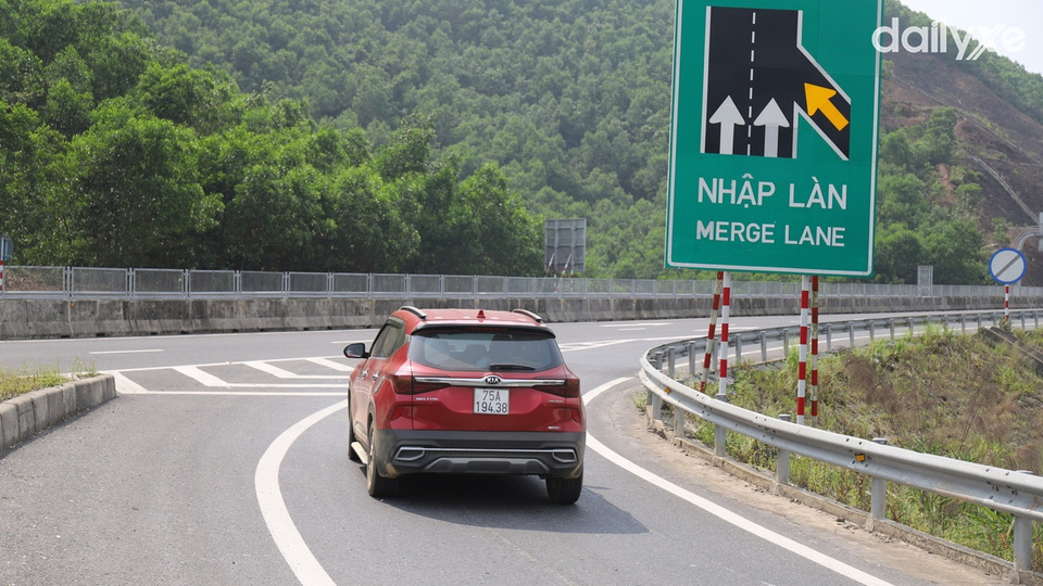 Quy trình nhập làn theo 5 bước chuẩn trên cao tốc