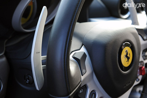 Lẫy chuyển số tích hợp trên vô lăng là gì? Công dụng và Hướng dẫn