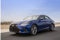 Lexus ES 2019 hoàn toàn mới sẽ là chiếc Lexus đầu tiên tương thích với Apple CarPlay
