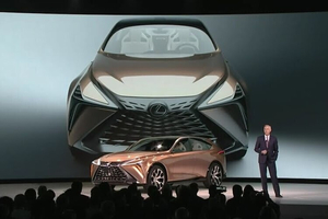 Lexus LF-1 Limitless Concept mới - crossover hàng đầu của Lexus trình làng