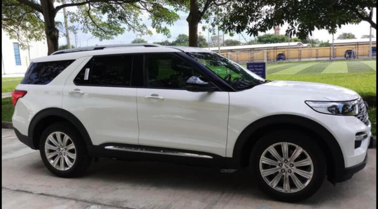 Lộ nhiều ảnh Ford Explorer 2022 tại nhà máy Việt Nam: Công nghệ đủ đe nẹt Palisade, Teramont trong tầm giá 2,2 tỷ đồng lo nhieu anh ford explorer 2022 tai nha may viet nam: cong nghe du de net palisade, teramont trong tam gia 2,2 ty dong