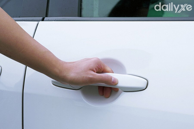 Lỗi không đóng được cửa xe ô tô: Nguyên nhân và cách khắc phục