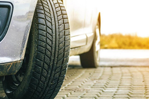 Lốp dự phòng đi được bao xa? Chạy tối đa bao nhiêu km?